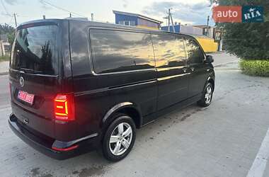 Минивэн Volkswagen Multivan 2019 в 