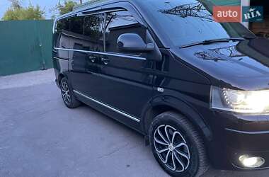 Минивэн Volkswagen Multivan 2010 в 