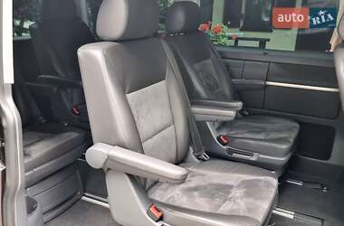 Минивэн Volkswagen Multivan 2012 в 