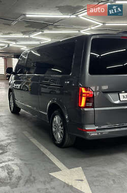 Минивэн Volkswagen Multivan 2021 в 