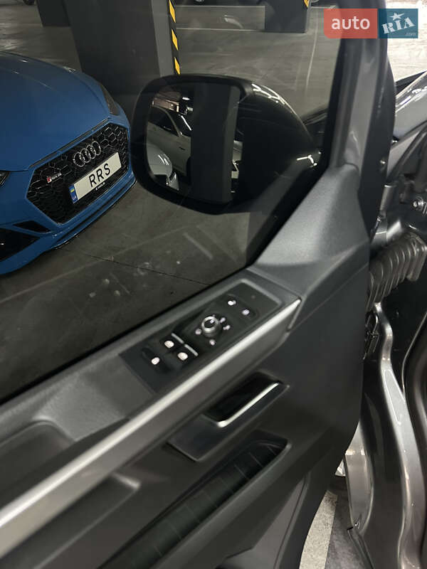 Минивэн Volkswagen Multivan 2021 в Одессе