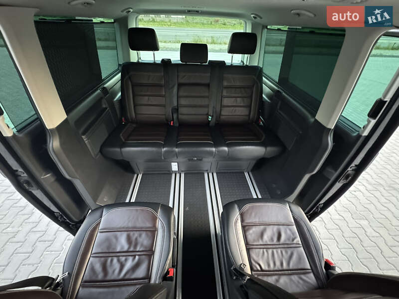 Минивэн Volkswagen Multivan 2019 в Тернополе