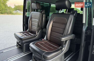 Минивэн Volkswagen Multivan 2019 в 