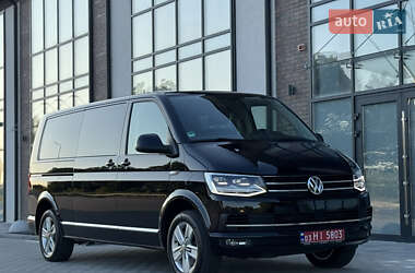 Минивэн Volkswagen Multivan 2019 в 