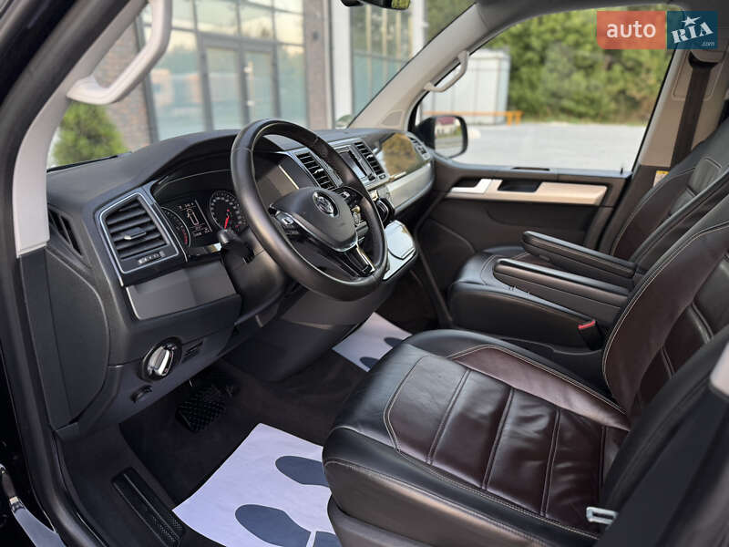 Минивэн Volkswagen Multivan 2019 в Тернополе