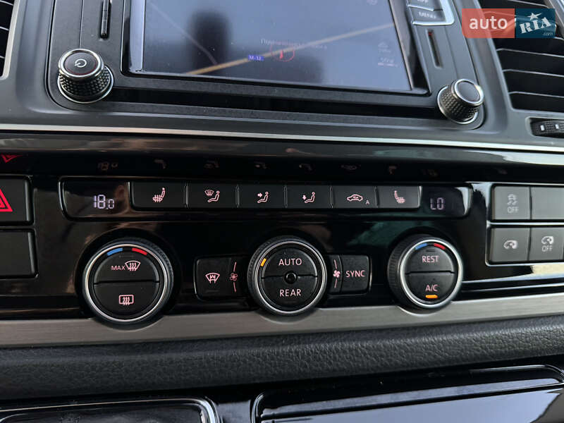 Минивэн Volkswagen Multivan 2019 в Тернополе