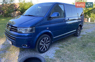 Минивэн Volkswagen Multivan 2015 в Львове