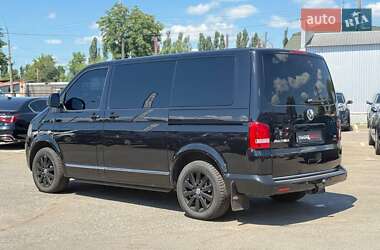 Минивэн Volkswagen Multivan 2012 в 