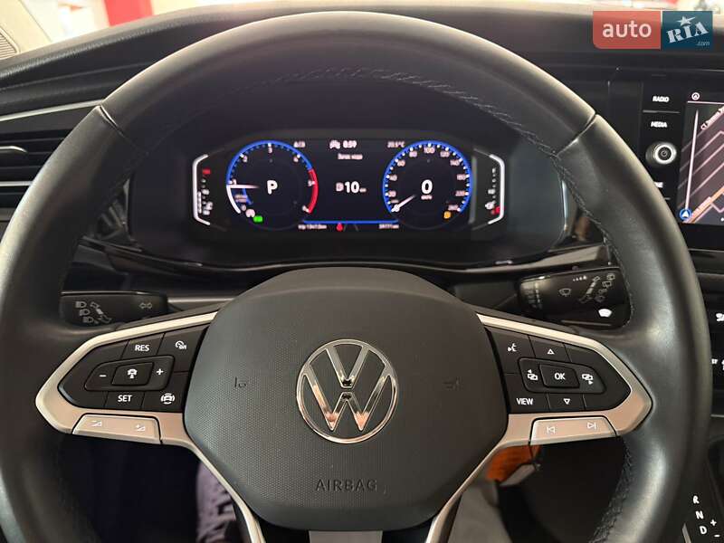 Минивэн Volkswagen Multivan 2023 в Черкассах