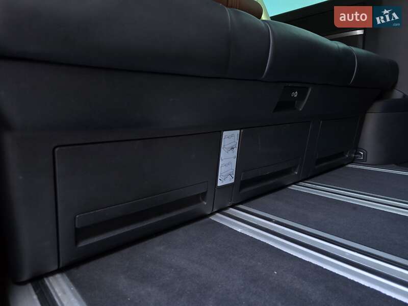 Минивэн Volkswagen Multivan 2020 в Ровно