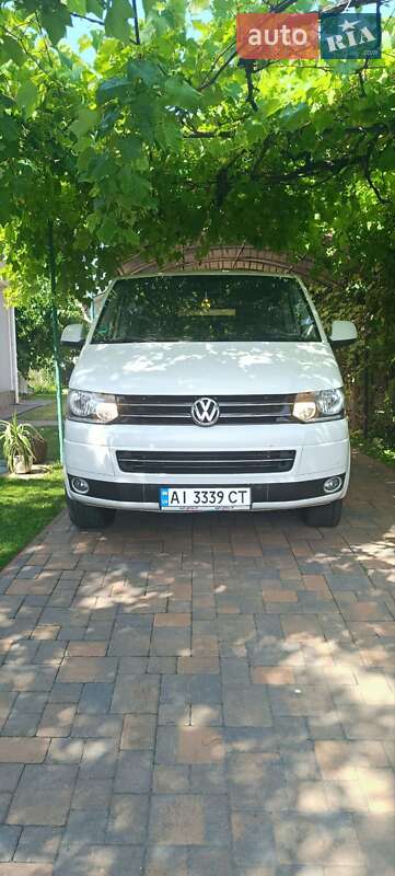 Минивэн Volkswagen Multivan 2011 в Киеве