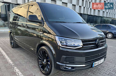 Минивэн Volkswagen Multivan 2010 в 