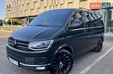Минивэн Volkswagen Multivan 2010 в 