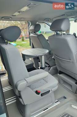 Минивэн Volkswagen Multivan 2004 в 