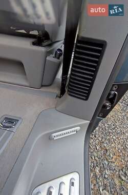 Минивэн Volkswagen Multivan 2004 в Камне-Каширском