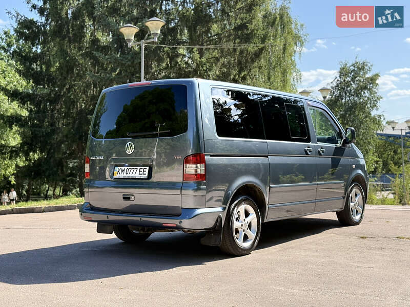 Мінівен Volkswagen Multivan 2008 в Житомирі