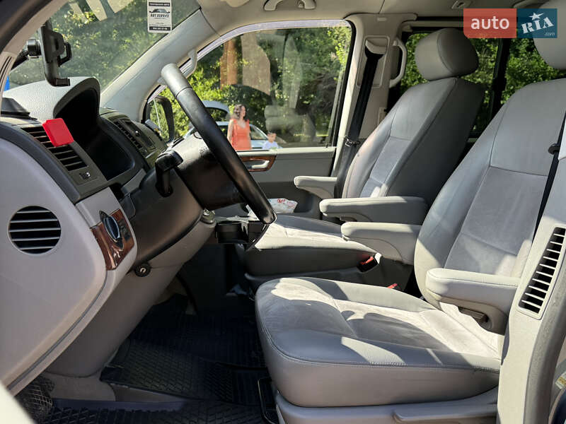 Мінівен Volkswagen Multivan 2008 в Житомирі