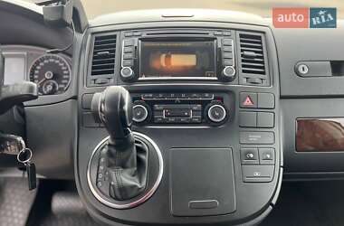 Минивэн Volkswagen Multivan 2015 в 