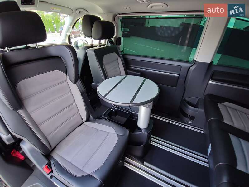 Минивэн Volkswagen Multivan 2019 в Черновцах