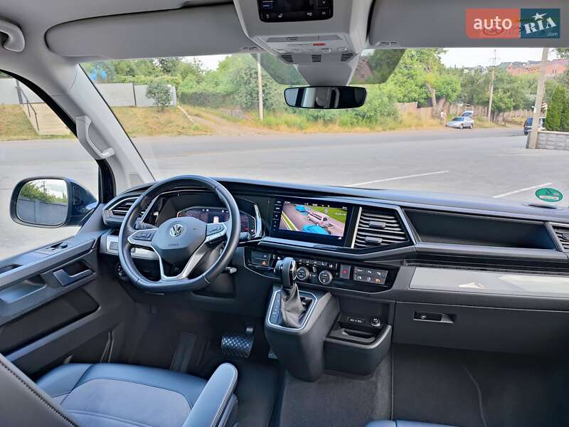 Минивэн Volkswagen Multivan 2019 в Черновцах