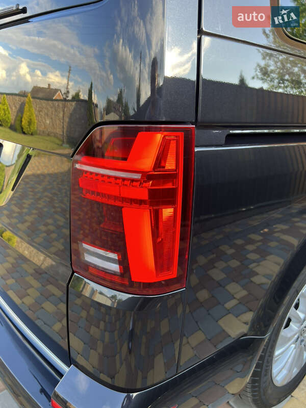 Минивэн Volkswagen Multivan 2021 в Костополе