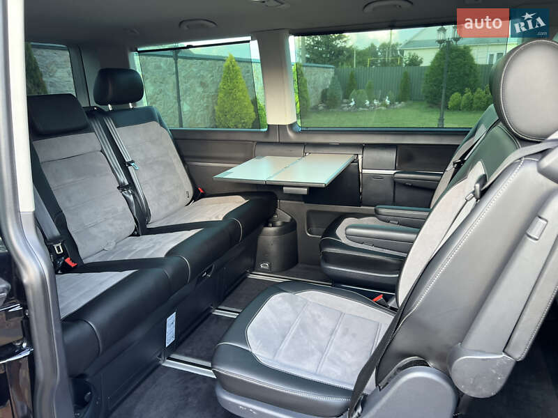 Минивэн Volkswagen Multivan 2021 в Костополе