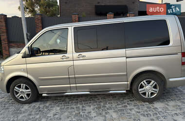 Минивэн Volkswagen Multivan 2006 в 