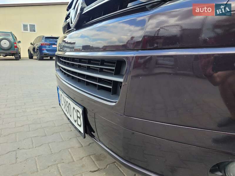 Мінівен Volkswagen Multivan 2014 в Луцьку
