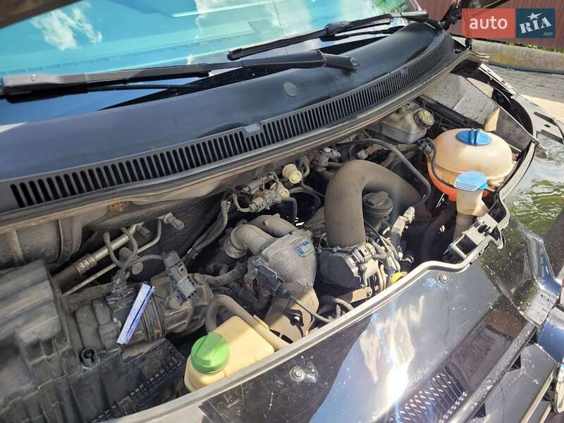 Мінівен Volkswagen Multivan 2014 в Луцьку
