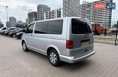 Минивэн Volkswagen Multivan 2012 в 
