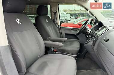 Минивэн Volkswagen Multivan 2012 в 