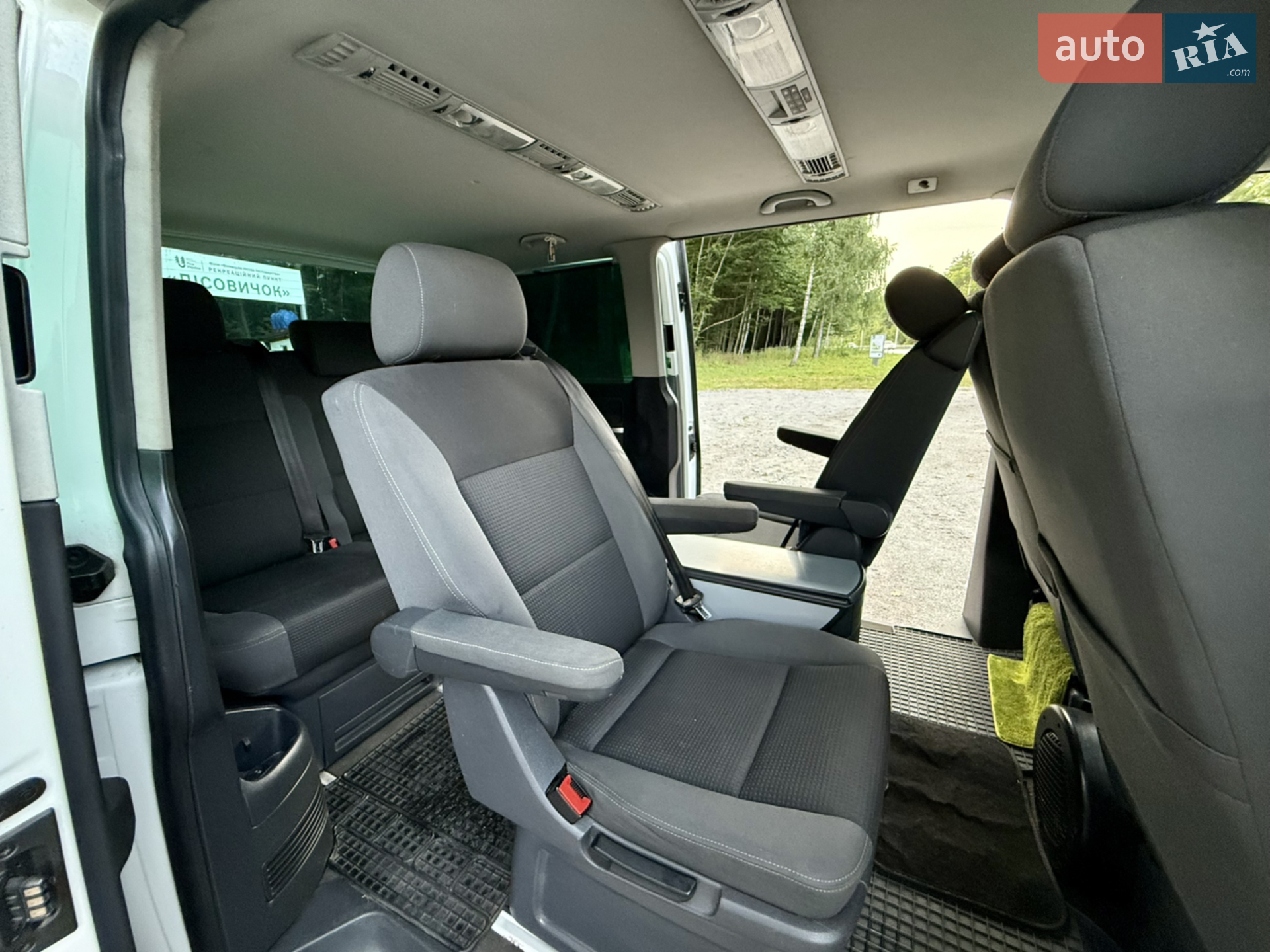 2011 Volkswagen Multivan - мініатюра 11