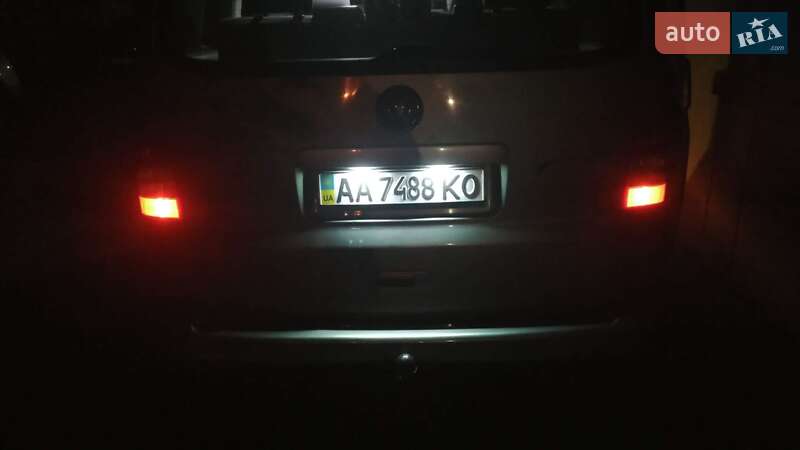 Мінівен Volkswagen Multivan 2004 в Києві