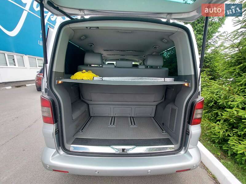Мінівен Volkswagen Multivan 2007 в Богуславі