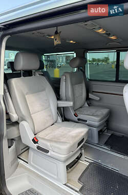 Минивэн Volkswagen Multivan 2011 в 