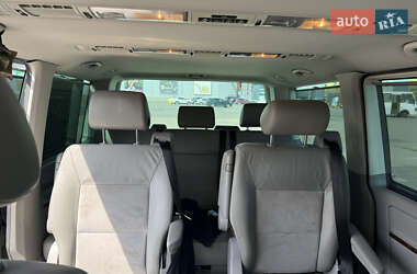 Минивэн Volkswagen Multivan 2011 в 