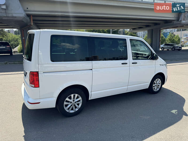Мінівен Volkswagen Multivan 2020 в Києві