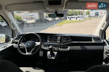 Мінівен Volkswagen Multivan 2020 в 