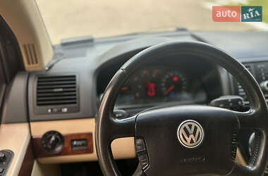 Минивэн Volkswagen Multivan 2008 в 