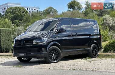 Мінівен Volkswagen Multivan 2016 в Дніпрі