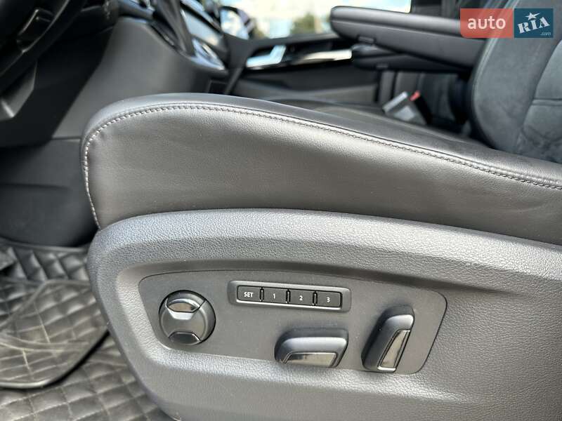 Минивэн Volkswagen Multivan 2016 в Днепре фото 18 Минивэн Volkswagen Multivan 2016 в Днепре