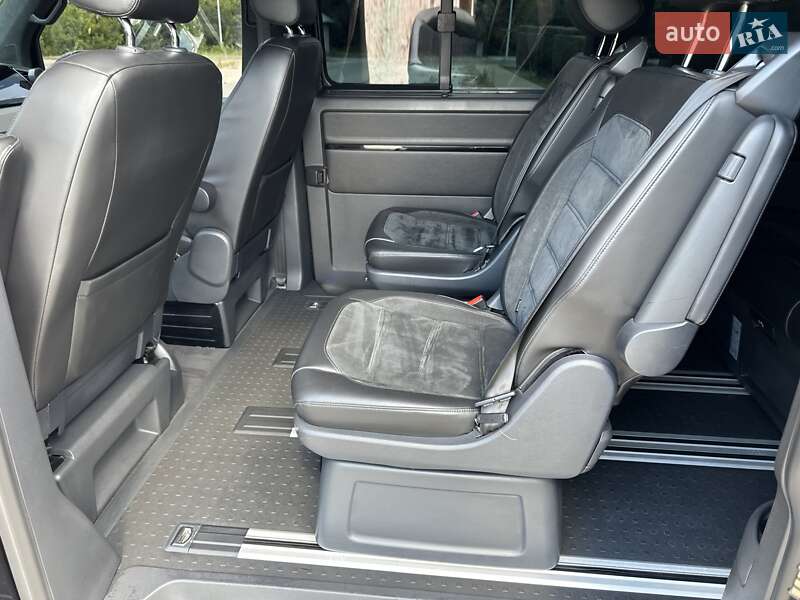 Минивэн Volkswagen Multivan 2016 в Днепре фото 25 Минивэн Volkswagen Multivan 2016 в Днепре