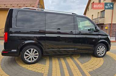 Минивэн Volkswagen Multivan 2016 в 