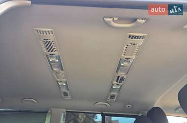 Минивэн Volkswagen Multivan 2016 в 