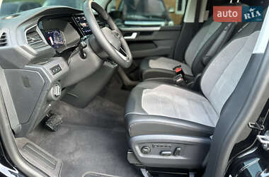 Минивэн Volkswagen Multivan 2024 в 