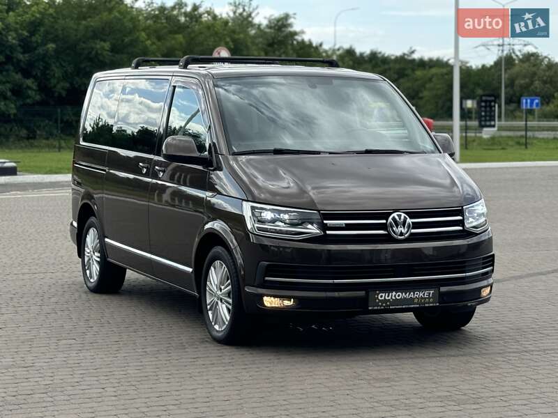 Минивэн Volkswagen Multivan 2016 в Ровно
