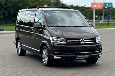 Минивэн Volkswagen Multivan 2016 в 