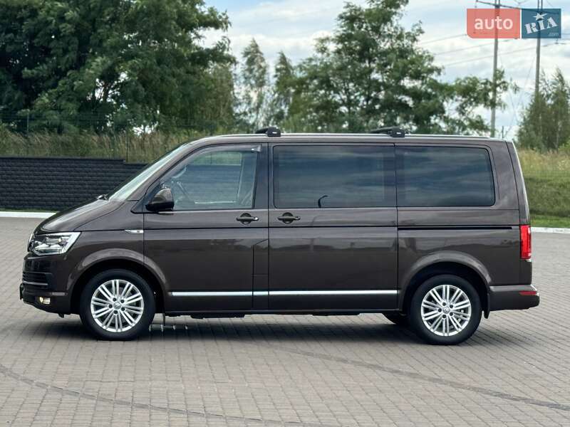 Минивэн Volkswagen Multivan 2016 в Ровно