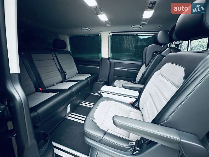Минивэн Volkswagen Multivan 2020 в Одессе