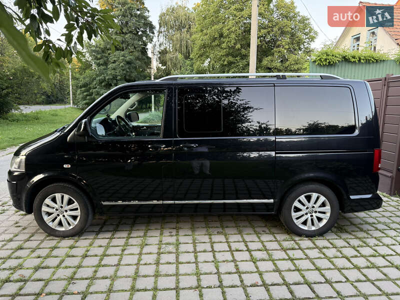 Минивэн Volkswagen Multivan 2015 в Броварах